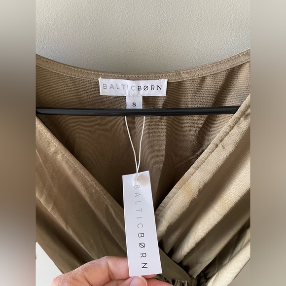 Baltic Born Sicily Wrap Dress - Olive NWT - Picture 6 of 7